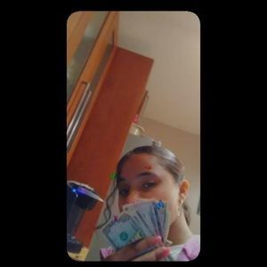 Meet your Posher, Brianna